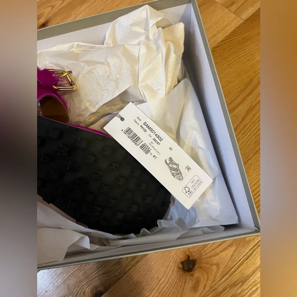 $950 Marni Calf Hair Flat Sandals - Picture 4 of 5